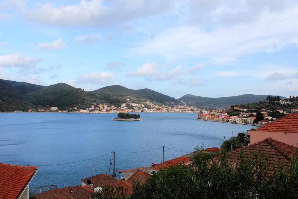 Ithaca'S Poem Apartments Ithaka Exteriér fotografie