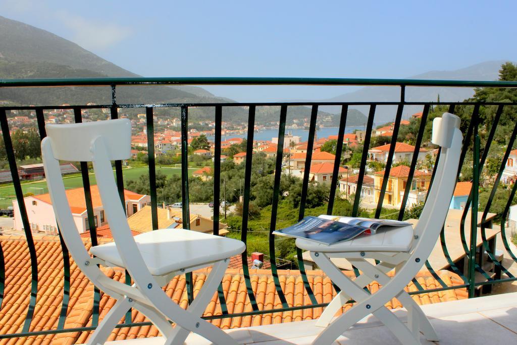 Ithaca'S Poem Apartments Ithaka Exteriér fotografie