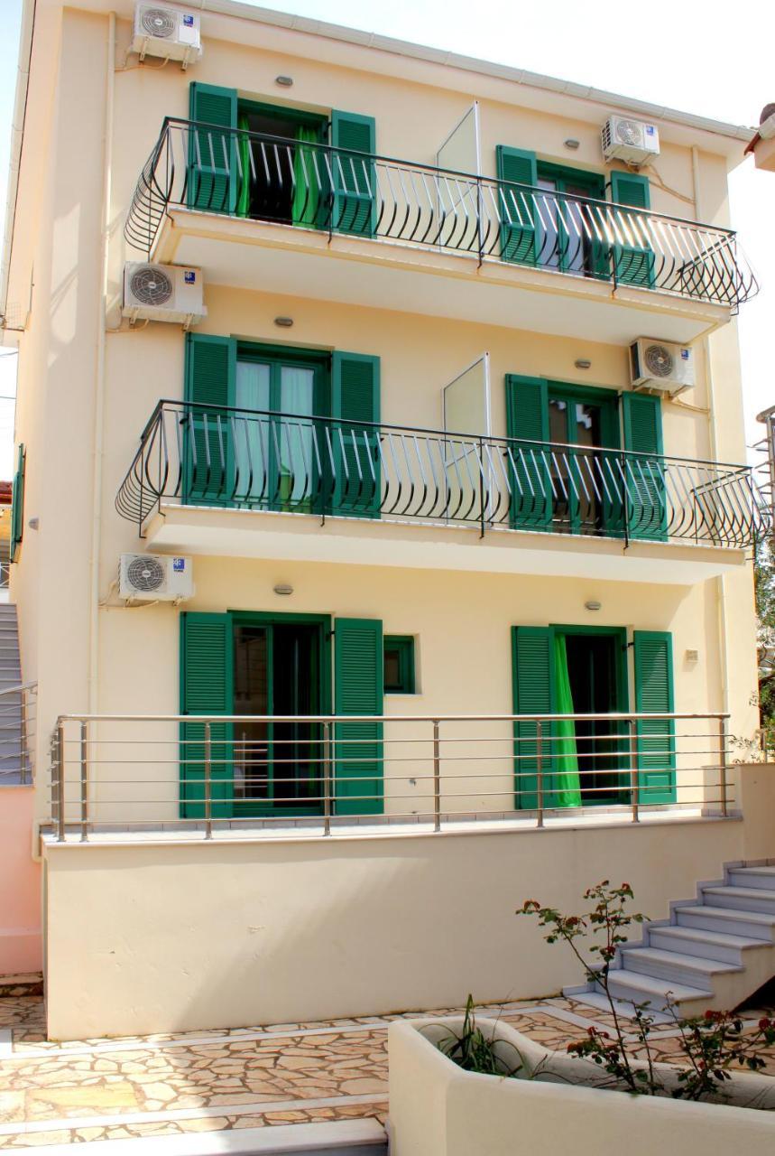 Ithaca'S Poem Apartments Ithaka Exteriér fotografie